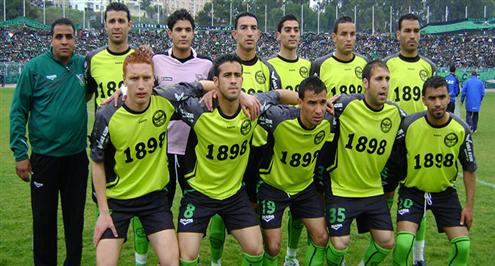 فريق جزائري يلعب مباراتين في يوم واحد